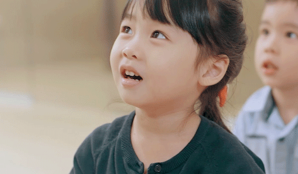 Short clip of a kindergarten 2 (K2) student participating in class